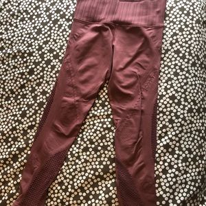 Athleta 7/8 leggings